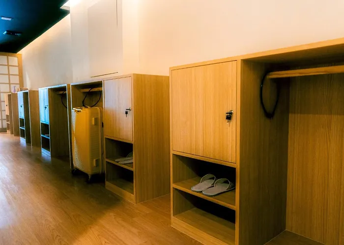 Hakotel Hostel